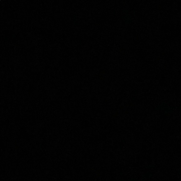 Meet your Posher, Katie - Picture 1 of 1